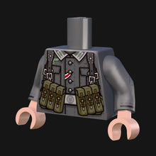 Lade das Bild in den Galerie-Viewer, Wehrmacht MP40 (Versch. Modellvarianten) (180°-Torso)