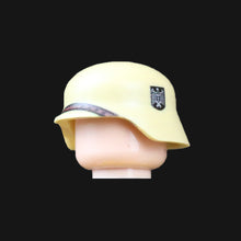 Load image into Gallery viewer, WW2 Heer Stahlhelm