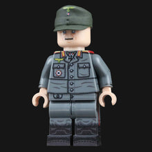 Load image into Gallery viewer, M44-WH-FF#8 General Gerhard Graf von Schwerin (DBG)
